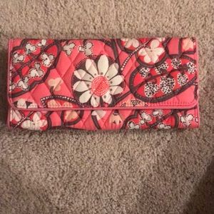 Vera Bradley Trifold Wallet NWT